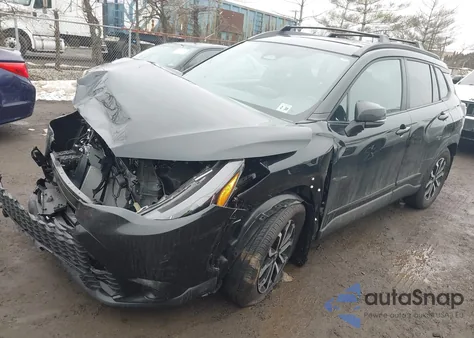 2025 Toyota Corolla Cross Hybrid Se z USA, uszkodzony, nr VIN 7MUFBABG1SV069645